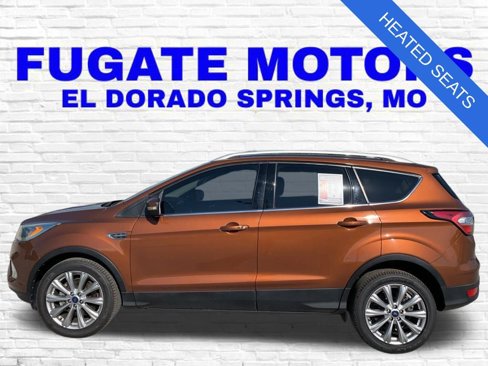Used 2017 Ford Escape Titanium image 10