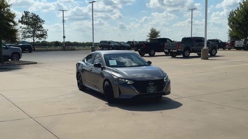 Used 2024 Nissan Sentra SR image 3