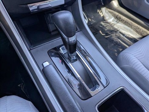 Used 2015 Honda Accord LX image 12