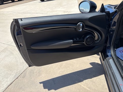 Used 2017 MINI Cooper S image 17