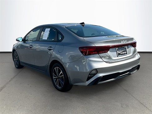 Certified 2023 Kia Forte LXS image 5