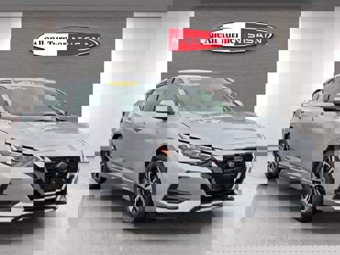 Used 2023 Nissan Sentra SV image 1