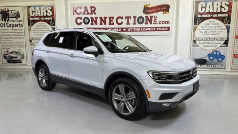 Used 2019 Volkswagen Tiguan SEL Premium w/ 3rd Row Seat Package image 2