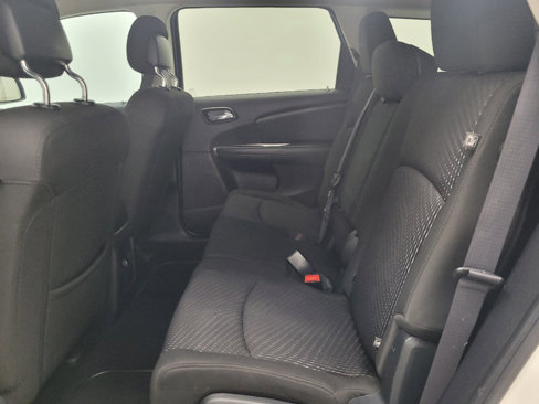 Used 2017 Dodge Journey SE w/ Flexible Seating Group image 18