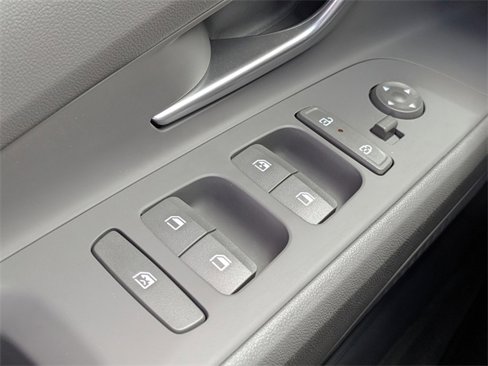 Used 2024 Hyundai Elantra SEL image 20