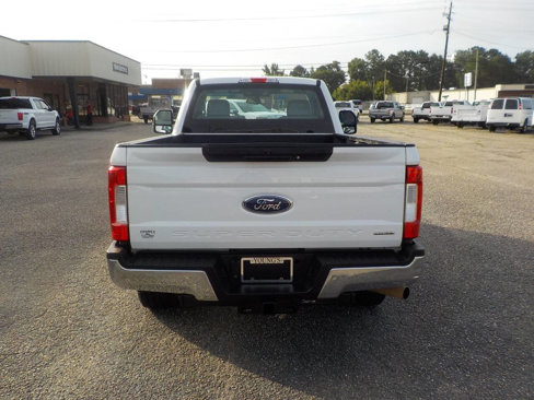 Used 2017 Ford F250 XL w/ Power Equipment Group image 4