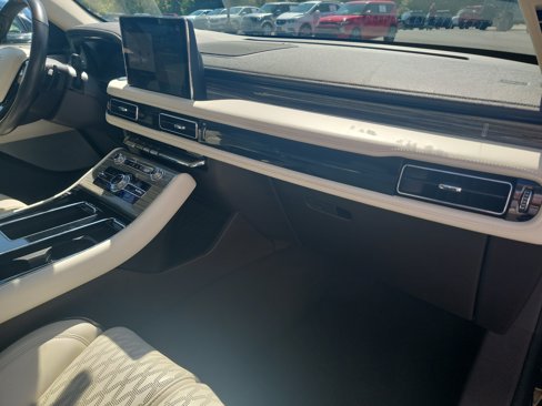 Used 2020 Lincoln Aviator Black Label w/ Dynamic Handling Package image 53