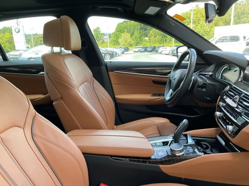 Used 2019 BMW 530i w/ Luxury Package image 30