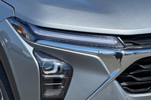 New 2025 Chevrolet Trax LT image 34