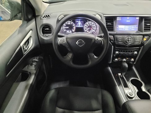 Used 2019 Nissan Pathfinder S image 22