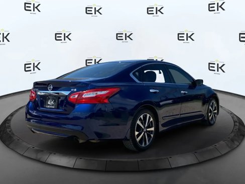 Used 2016 Nissan Altima 2.5 SR image 3