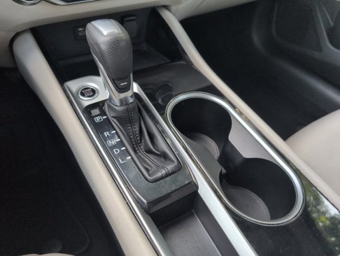 Used 2024 Nissan Altima 2.5 SV image 20
