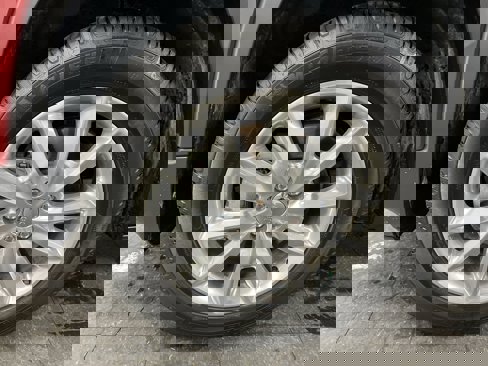 Used 2016 Jeep Cherokee Limited image 71