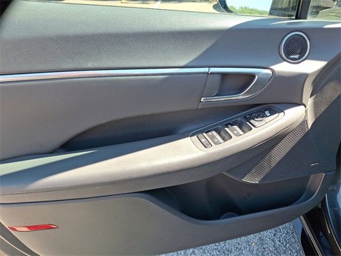 Used 2023 Hyundai Sonata SEL Plus image 12