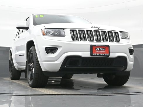 Used 2015 Jeep Grand Cherokee Altitude image 25