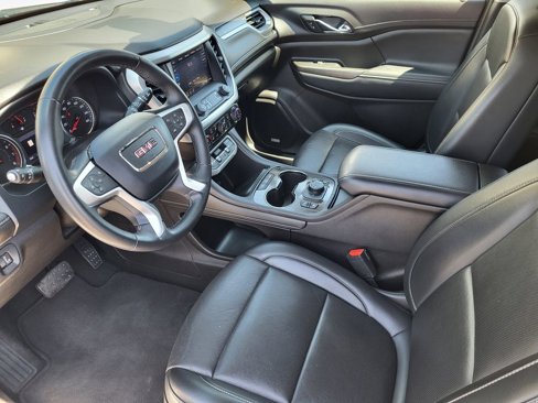 Used 2023 GMC Acadia SLT image 8