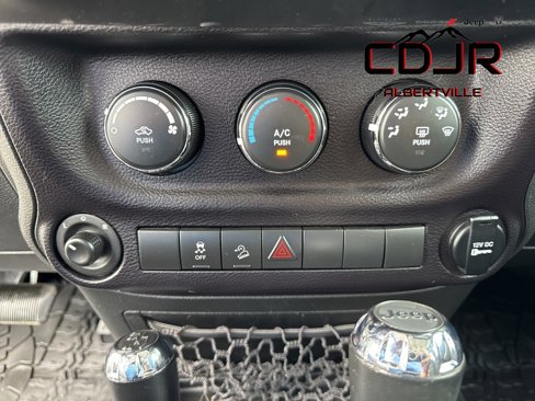 Used 2015 Jeep Wrangler Unlimited Sport w/ Quick Order Package 24S image 36