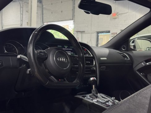 Used 2014 Audi RS 5 Coupe image 2