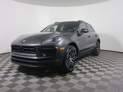 New 2025 Porsche Macan image 11