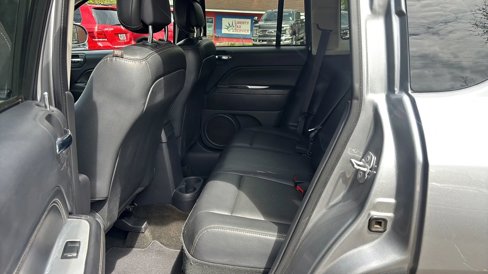 Used 2016 Jeep Compass High Altitude image 24