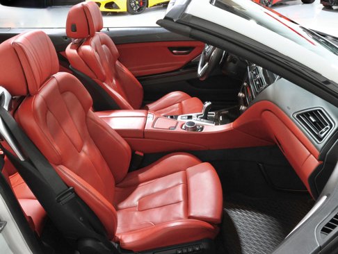 Used 2015 BMW M6 Convertible image 17