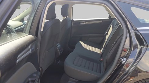 Used 2019 Ford Fusion SE image 30