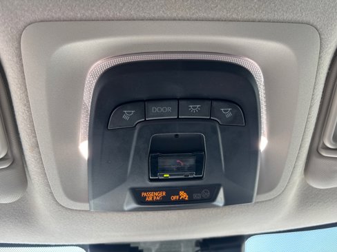 Used 2023 Toyota Corolla LE image 28