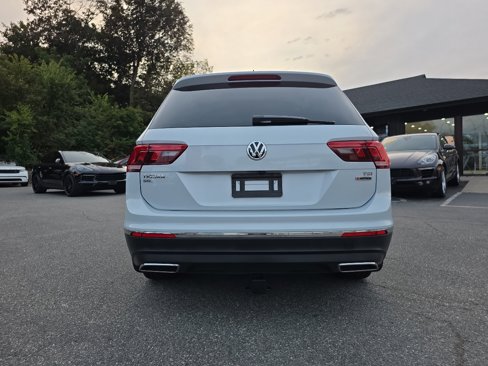 Used 2018 Volkswagen Tiguan SEL image 19