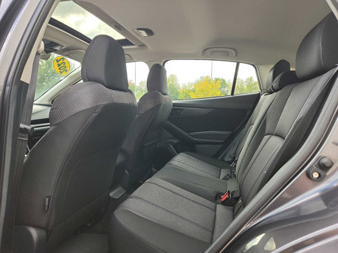 Used 2022 Subaru Impreza 2.0i Premium image 10