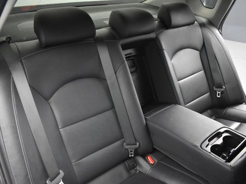 Used 2018 Kia Cadenza Technology image 21