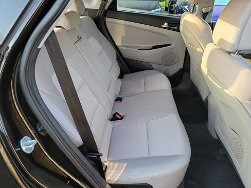 Used 2018 Hyundai Tucson SEL image 17