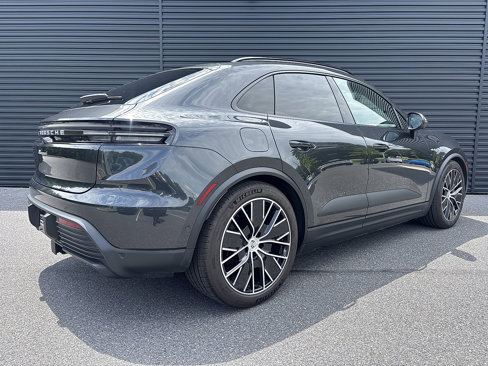 Certified 2024 Porsche Macan 4 Electric image 6