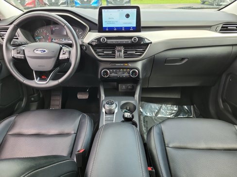 Used 2022 Ford Escape SEL image 9