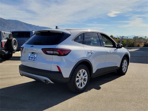 New 2025 Ford Escape Active image 10