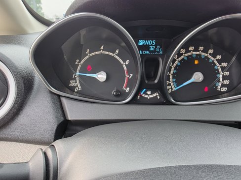 Used 2018 Ford Fiesta SE image 16