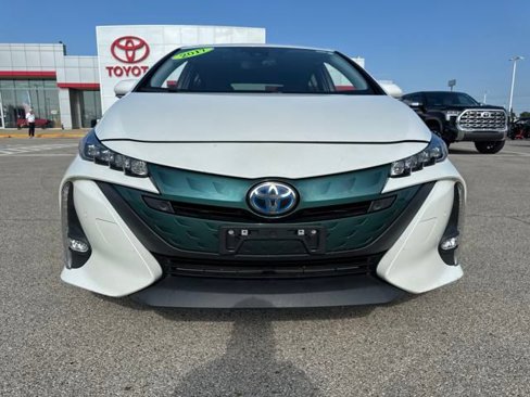 Used 2017 Toyota Prius Prime image 9