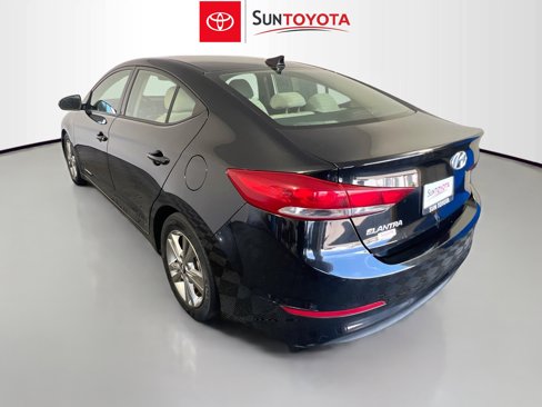 Used 2018 Hyundai Elantra SEL image 6