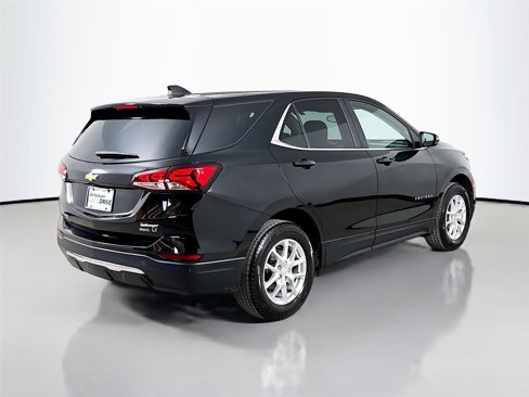 Used 2022 Chevrolet Equinox LT image 8