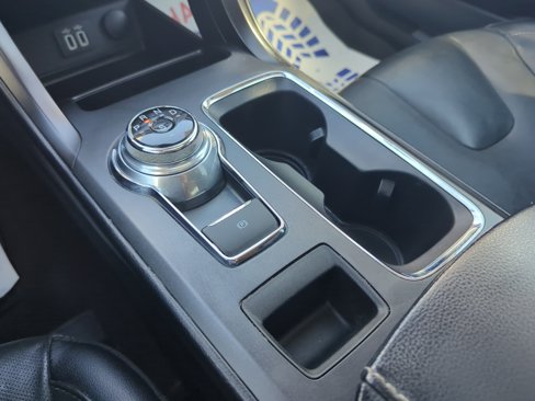 Used 2019 Ford Fusion Titanium image 24