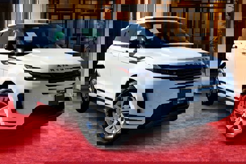 Used 2024 Land Rover Range Rover Evoque S image 9