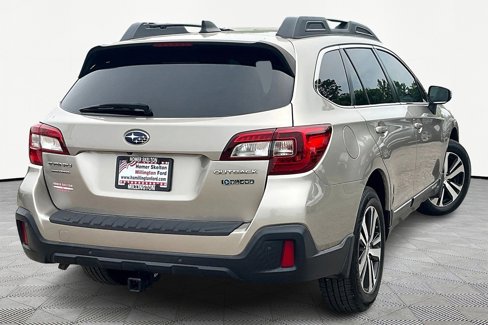 Used 2018 Subaru Outback 2.5i Limited image 12