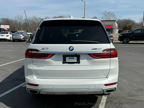 Used 2021 BMW X7 xDrive40i image 13