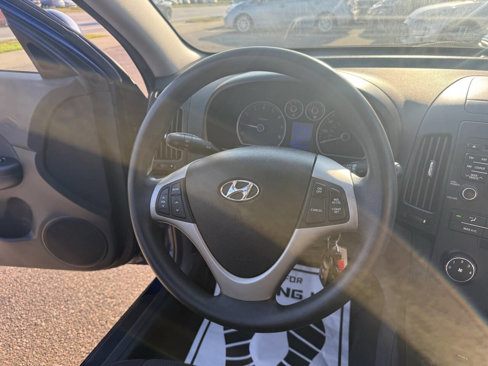 Used 2011 Hyundai Elantra w/ Popular Equipment Pkg 2 image 21