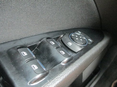 Used 2016 Ford Fusion SE image 20