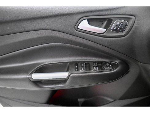 Used 2019 Ford Escape Titanium image 8