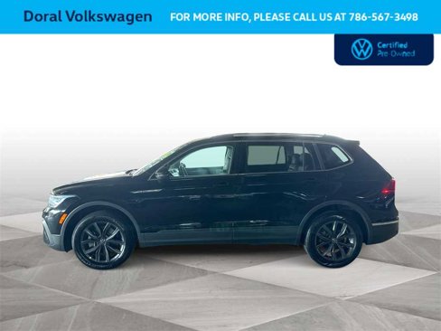 Used 2023 Volkswagen Tiguan SE image 5
