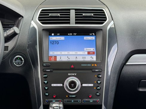 Used 2019 Ford Explorer Sport image 17