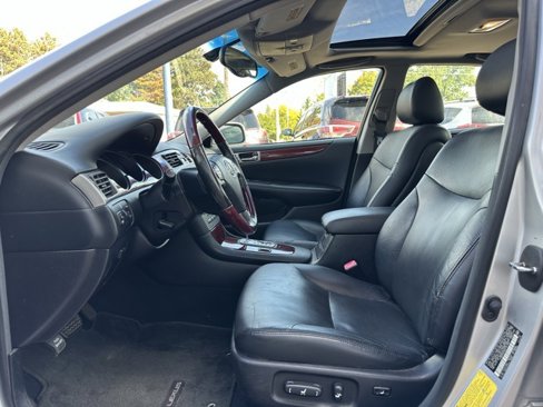 Used 2005 Lexus ES 330 image 10