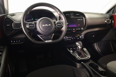 Used 2024 Kia Soul GT-Line image 2
