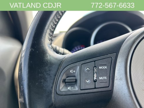 Used 2013 Kia Soul ! w/ Premium Pkg image 17